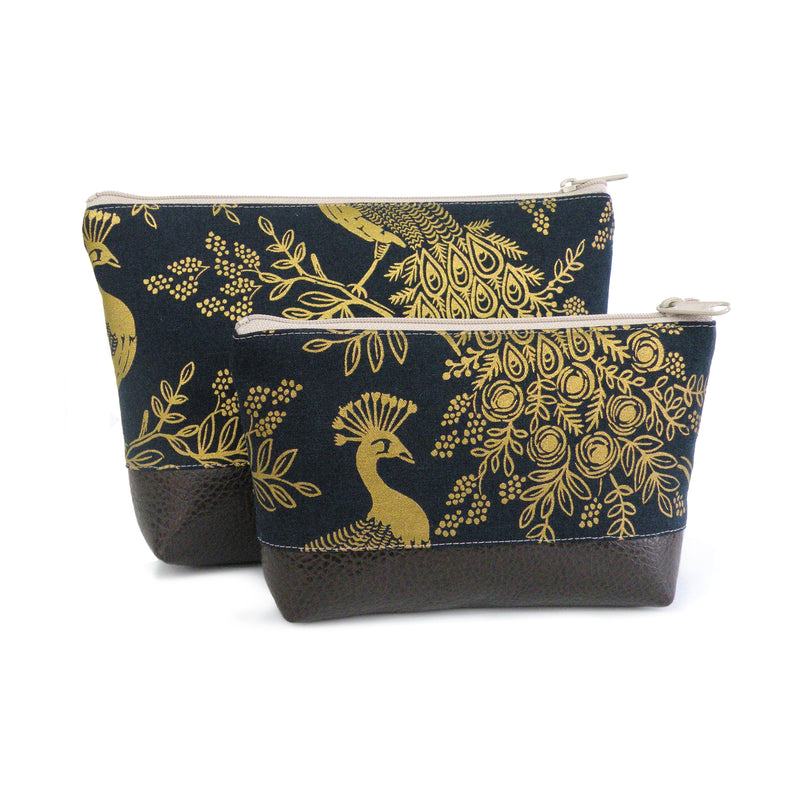 Red Staggerwing Cosmetic Clutch in Peacock Metallic – Red Staggerwing